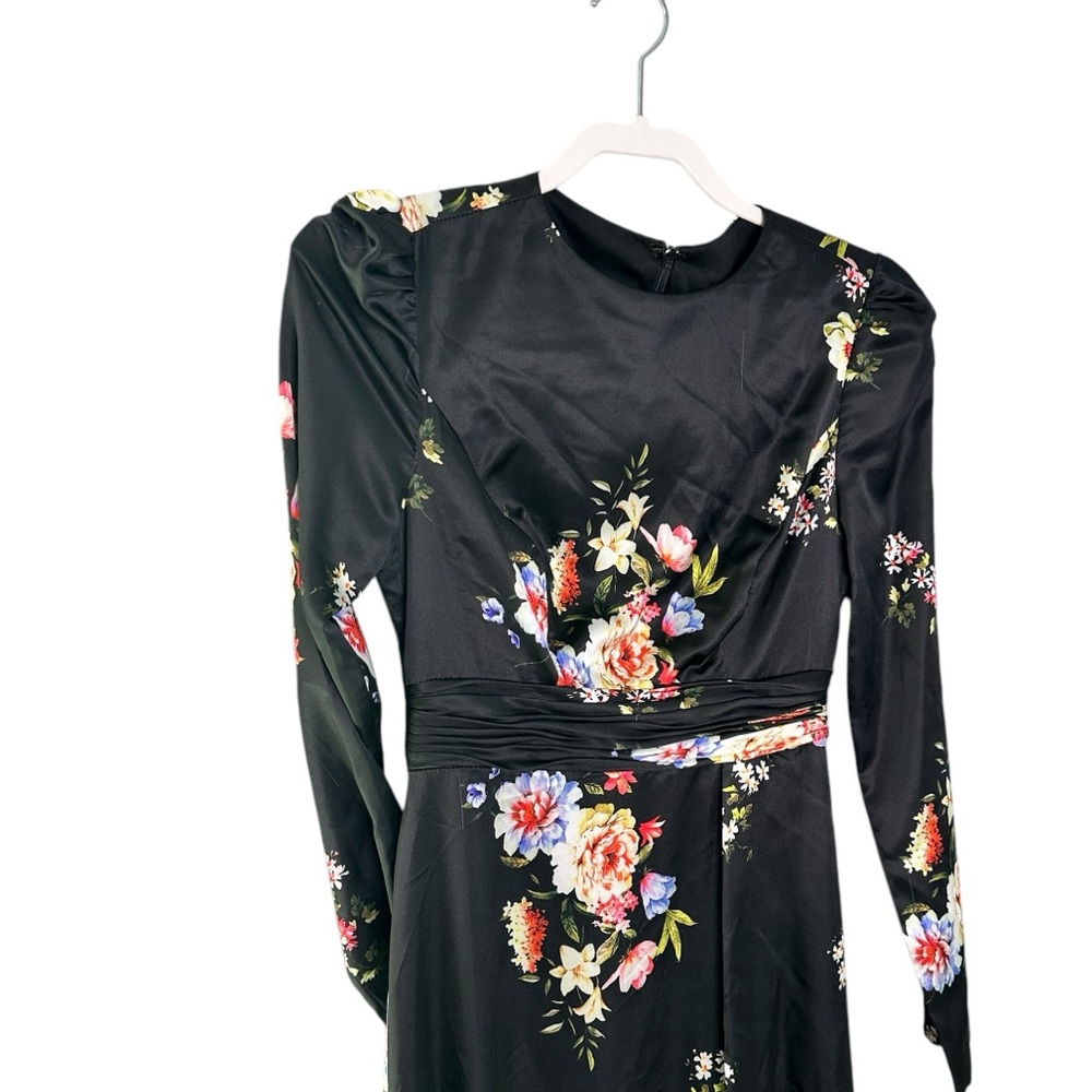Ieena for Mac Duggal Faux Wrap Floral Gown Size 0 - Picture 6 of 12